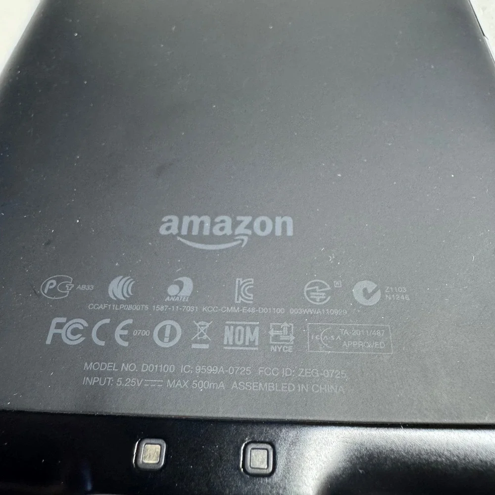 Amazon Kindle 4th Generation 6in Black E-Reader Model D01100 Wi-Fi No-Touch